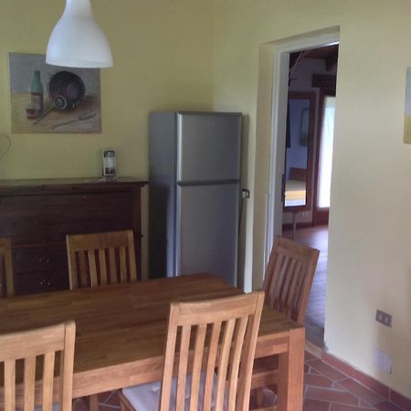 Il Ciliegio Selvatico Apartment Verbania Phòng bức ảnh